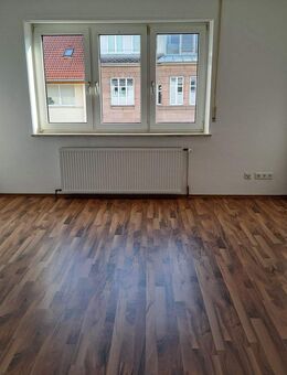 Moderne, helle und gutgeschnittene 2-Zimmer-Wohnung in bevorzugter Wohnlage Nähe Stadtpark - Nürnberg
