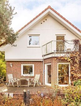 Modernes Einfamilienhaus mit 2 Bädern + Carport am Püttberge Wald - Berlin