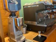 Faema Teorema Siebträger Kaffeemaschine mit Mühle - Weesen