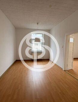 3-Zimmer-Wohnung - ca. 68 m² Wohnfläche - zentral in Hof - 2. Obergeschoss - Hof