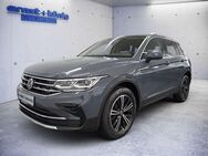 VW Tiguan 2.0 TDI SCR 4MOTION Elegance AHK HUD RFK - Freiburg (Breisgau)