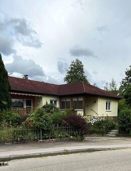 Schönes, gepflegtes Einfamilienhaus in 89428 Syrgenstein, OT Landshausen - Syrgenstein