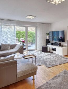 Gepflegtes Reihenmittelhaus mit durchdachtem Raumkonzept und sonniger Terrasse - Niederkassel