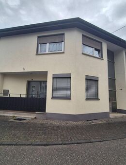 Große 3 Zimmer Wohnung in Idar-Oberstein - Idar-Oberstein