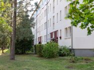 Gemütliche 1-Raumwohnung mit Balkon im Erdgeschoss in Wolfen-Nord ab sofort zu vermieten ! - Bitterfeld-Wolfen