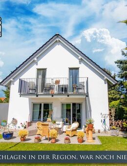 Neuwertiges Einfamilienhaus mit Wärmepumpe, Kamin & Garage in grüner Lage | Meckfeld - Bad Berka