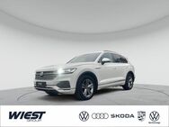 VW Touareg, 3.0 V6 TDI Elelegance Innovision, Jahr 2020 - Bensheim