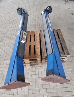 Hebebühne 3000 kg MAHA 2 Säulen Bühne - Löhne
