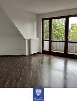 Charmante Maisonettewohnung mit Balkon und Tageslichtbad! - Weinböhla