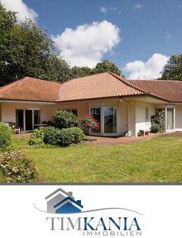 Rarität mit spektakulärem Blick auf großzügigem Grund über der Förde - 24960 Glücksburg - Glücksburg (Ostsee)