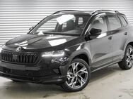 Skoda Karoq, 2.0 TSI Sportline - LAGER, Jahr 2024 - Geislingen (Steige)