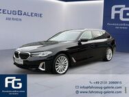 BMW 520 d xDrive Luxury Line Pano Navi HUD Kamera - Neuss