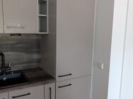 Moderne Einbauküche – 2 Jahre alt – zur Selbstabholung & Selbstabbau - Röthenbach (Pegnitz)