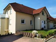 Einfamilienhaus mit Einliegerwohnung im bevorzugten Wohngebiet "Kirchberg" - Igersheim