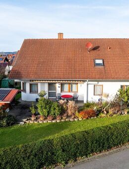 2-Familienhaus in Aulendorf-Zollenreute - gepflegt, attraktiv, bezugsfrei und mit viel Potenzial - Aulendorf