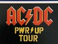 suche Ticket für ACDC am 30.6.2025 in Berlin - Berlin