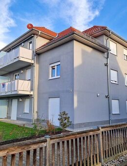 *Neubau - Erstbezug*4 Raum WE* Terrasse*Stellplatz*Bad+Gäste WC* Keller*Wärmepumpe* Fußbodenheizung - Coswig