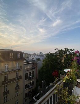 Ihr sonniger Logenplatz in Charlottenburg: Luxuriöses Neubau-Penthouse mit Dachterrasse & Aufzug - Berlin