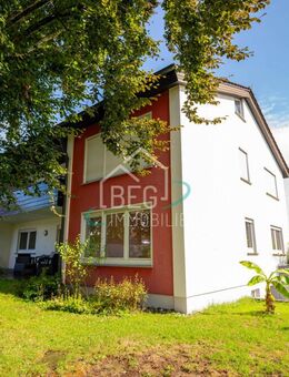 Zweifamilienhaus mit Gartenparadies und viel Raum zum Leben in den Kreuzäckern - Schwäbisch Hall