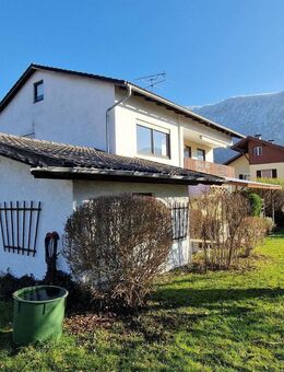 Ein- Zweifamilienwohnhaus mit Blick in die Berge zum sanieren - Kiefersfelden