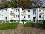 Charmante 2-Zimmer-Wohnung in beliebter Lage von Putbus mit Balkon, Stellplatz und Kellerabteil - Putbus