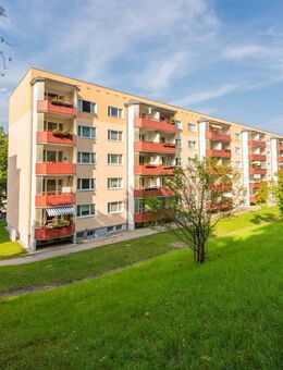 Sanierte 3 Zimmer Wohnung in Alt Winzerla - Jena