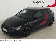 Audi RS3, Sportback SportAGA VMAX BlackEd, Jahr 2023 - Wackersdorf