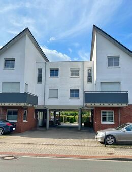 Helle Dachgeschosswohnung mit Balkon, Carport und eigenem Garten - Emsdetten