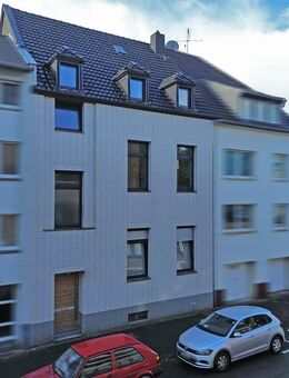Ein- oder Zweifamilienhaus im Bismarckviertel bietet genügend Platz für diverse Wohnträume - Krefeld