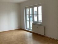 Ihre Traumwohnung mit 2 Bädern und einen s/w Balkon wartet auf Sie ! - Magdeburg