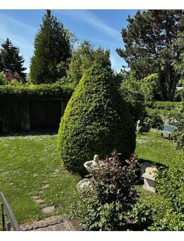 Grundstück, südliche Ausrichtung, sucht Bauherren. Jetzt noch kaufen, bis Februar 2026 planen und bezugsfertig bauen.... - Halle (Saale)