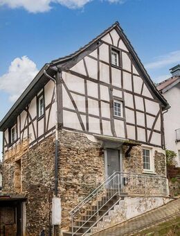 Sanierungsobjekt mit Charme: Historisches Fachwerkhaus in ruhiger Lage zum Neugestalten. - Altenahr