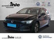 VW Golf, 1.5 TSI VIII Life Move, Jahr 2023 - Hohenwestedt