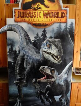 Jurrasic World - Kino Deko Aufsteller Blue Velociraptor - Weinheim Zentrum