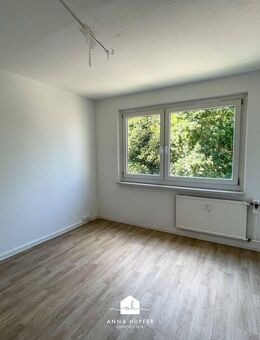 Renovierte 2-Raumwohnung mit Balkon - Gera