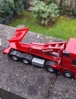 1:50 Siku--Garagentransporter sehr gut erhalten. - Meckenheim