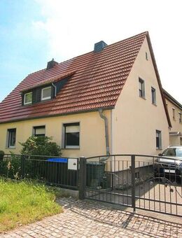 DHH, 158 m² Wfl., 640 m² Grst. 6 Zi., 2 Bäder im Weinböhlaer Oberdorf ***PROFISIONSFREI*** - Weinböhla