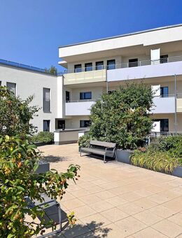 Seniorenwohnanlage LAVIDA - barrierefreie 2,5 Zi. Wohnung in zentraler Lage nahe dem Opernhaus inkl. Einbauküche! - Nürnberg