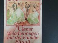 3 Musikkassetten Das Beste Wiener Melodienreigen mit der Familie Strauß - Essen