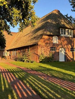 Reetdachhaus, Uthlandehaus mit eigenem Park - Süderlügum