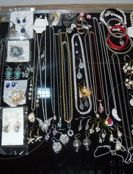 Konvolut Schmuck Silber 925, Gold 24 Kr , Ketten Ringe,Ohringe..Ca 75 St. - Aachen