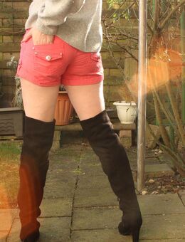 Fishbone Hotpants, Shorts in pink, Gr. XS - Düsseldorf
