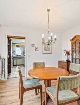Außergewöhnlich und flexibel: großzügiges Haus mit der Möglichkeit des Wohnens auf einer Ebene - Wutöschingen