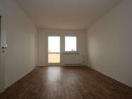 - Helle 2-Raum-Wohnung mit saniertem Badezimmer zu vermieten - - Rosenbach (Vogtland)