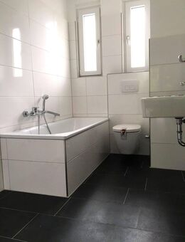 *** Altbau-Liebhaber aufgepasst! 2 Zimmerwohnung + Wohnküche + Mansarde! *** - Essen