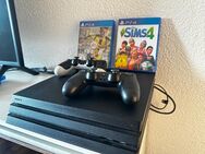 PlayStation 4 Pro 1 Tb mit 2 Controllern + Spiele (FIFA 17, Die Sims 4) - Schömberg (Regierungsbezirk Karlsruhe)