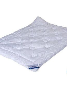 Beco Microfaserbettdecke Royal Soft Duo, Bettdecke 135x200 und weitere Größen!, Füllung: Polyester, Bezug: Microfaser, 2-in-1 Wohlfühlpaket: Bettdecke & gratis Handmassagegerät