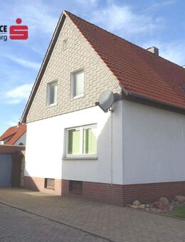 Doppelhaushälfte mit Garage in ruhiger Lage - Stadthagen