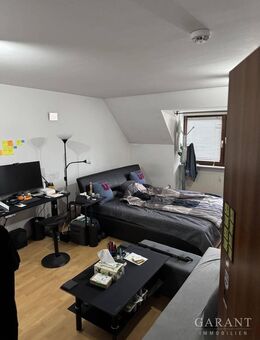 Chance für Eigennutzer und Anleger: 3 Zimmer-Wohnung mitten in Erlangen inkl. Stellplatz - Erlangen