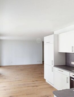 Geräumige 2-Zimmer-Neubauwohnung mit EBK und Südbalkon - Villingen-Schwenningen